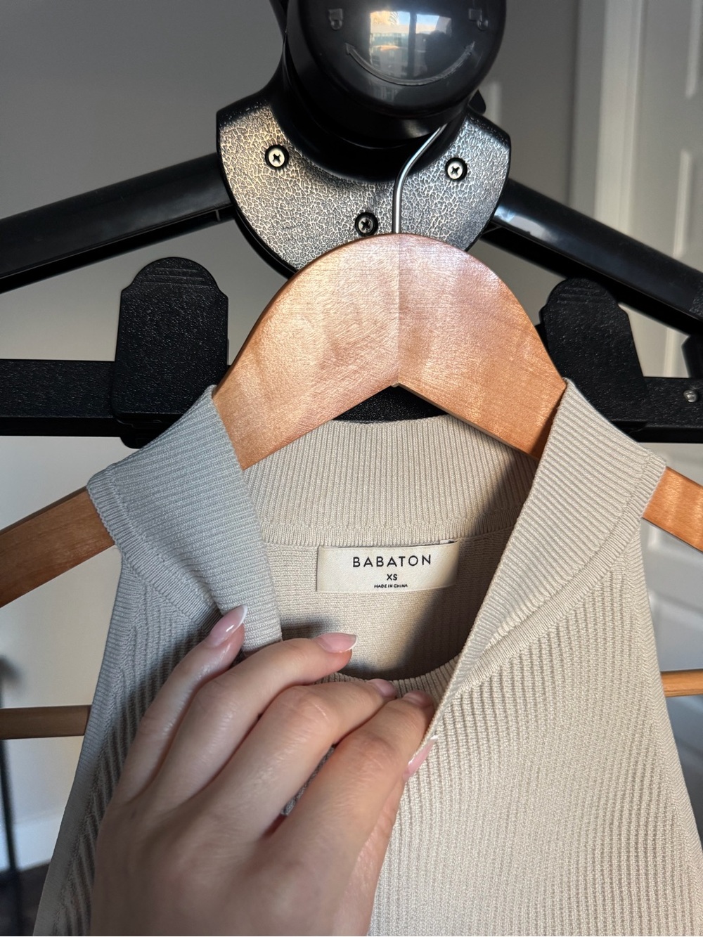 Babaton Ribbed High-Neck Tank - XS - Picture 3 of 3